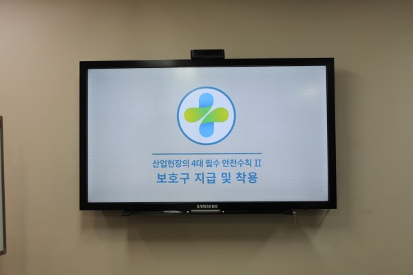 d98a391c86c9885b4d4f5a61e9e973e7_1766201